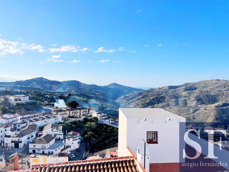 Town House for Sale in Canillas De Albaida, Malaga 20