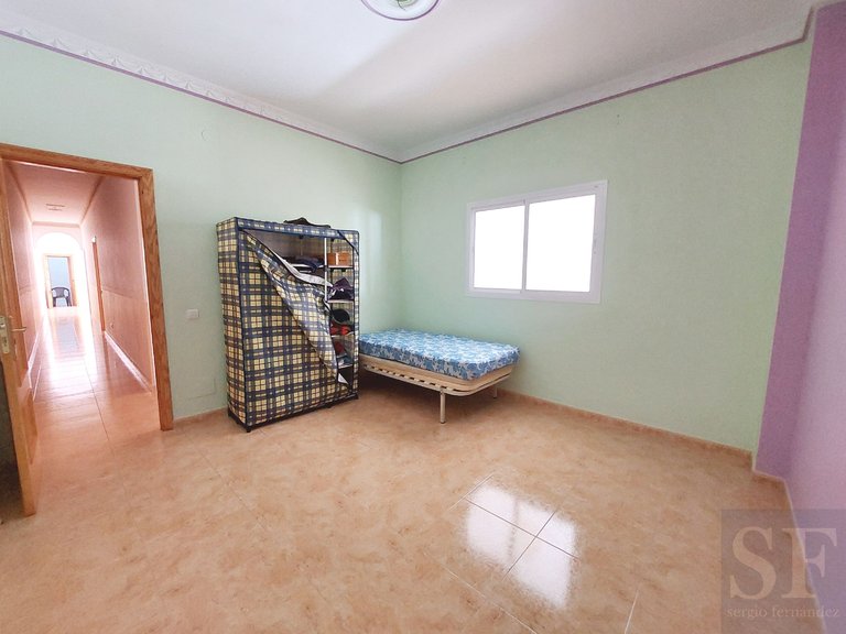 Town House for Sale in Cómpeta, Malaga 11