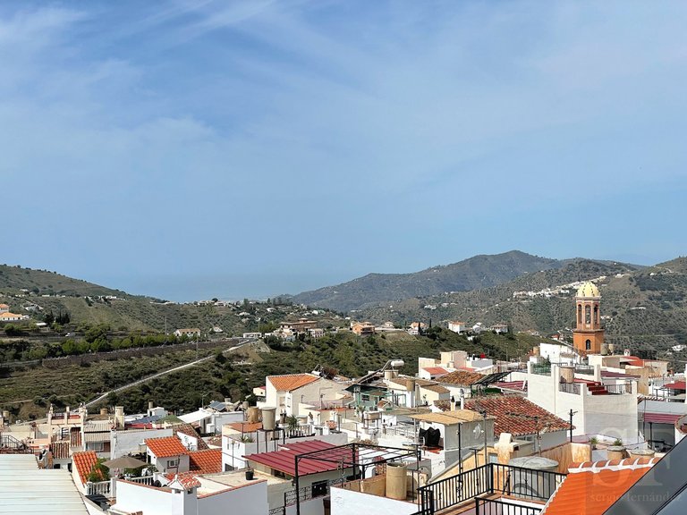 Town House for Sale in Cómpeta, Malaga 1