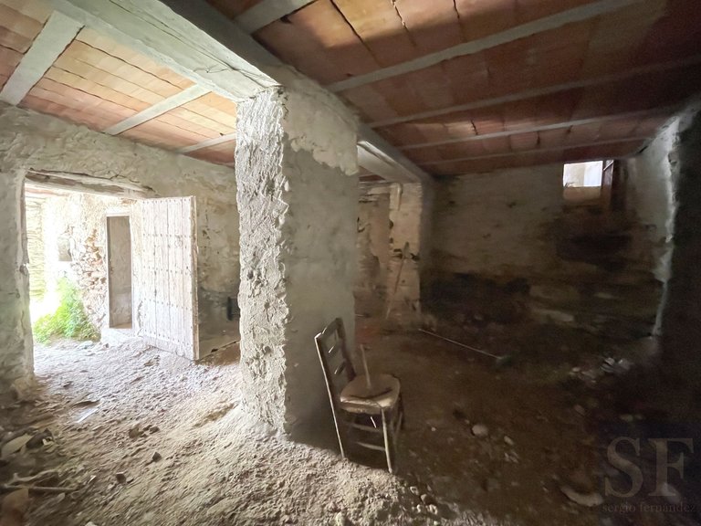 Town House for Sale in Sayalonga, Malaga 6