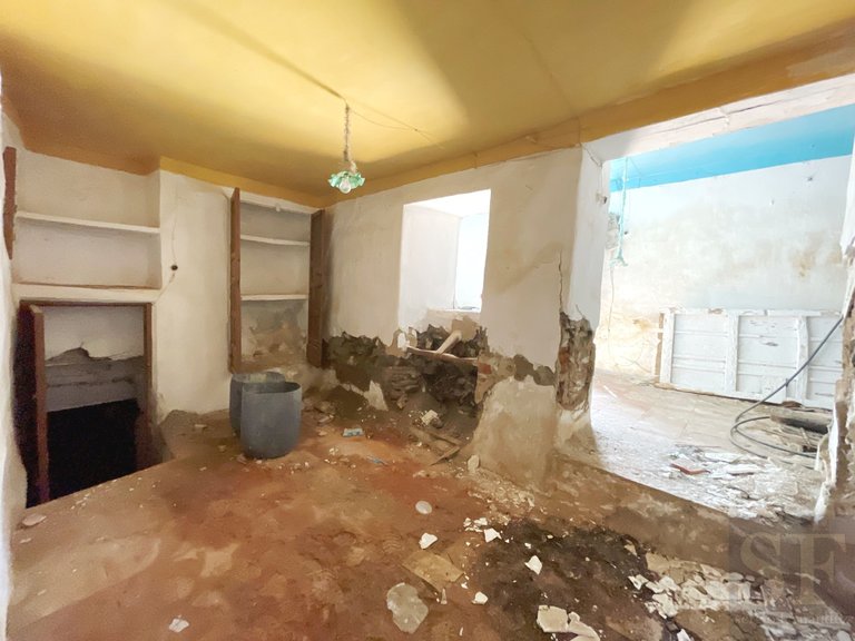 Town House for Sale in Sayalonga, Malaga 13