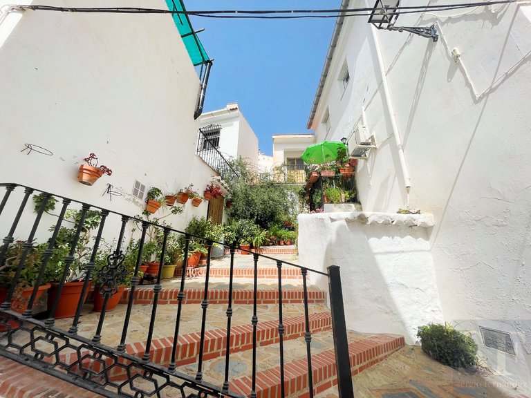Town House for Sale in Sedella, Malaga 18