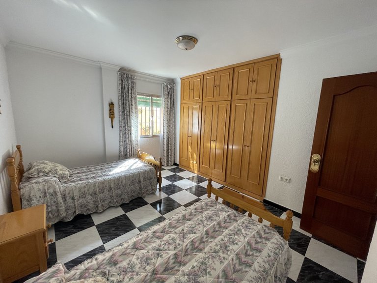 Town House for Sale in Málaga, Malaga 10