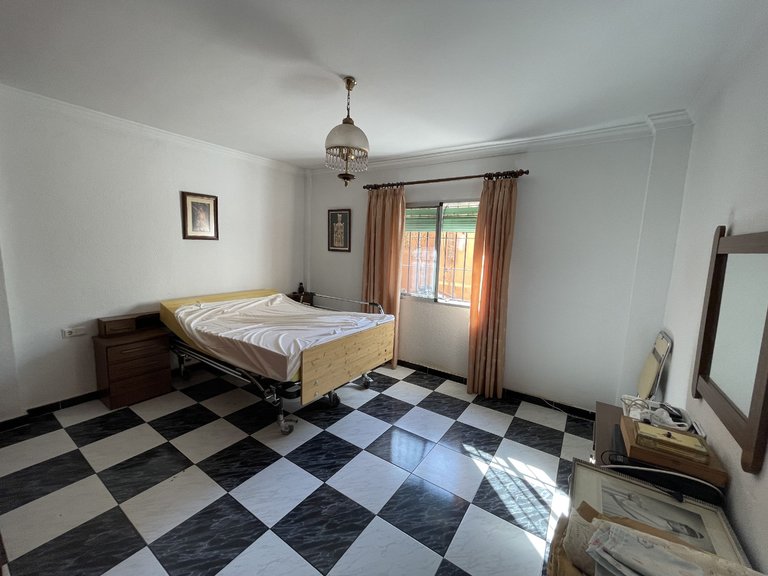 Town House for Sale in Málaga, Malaga 13