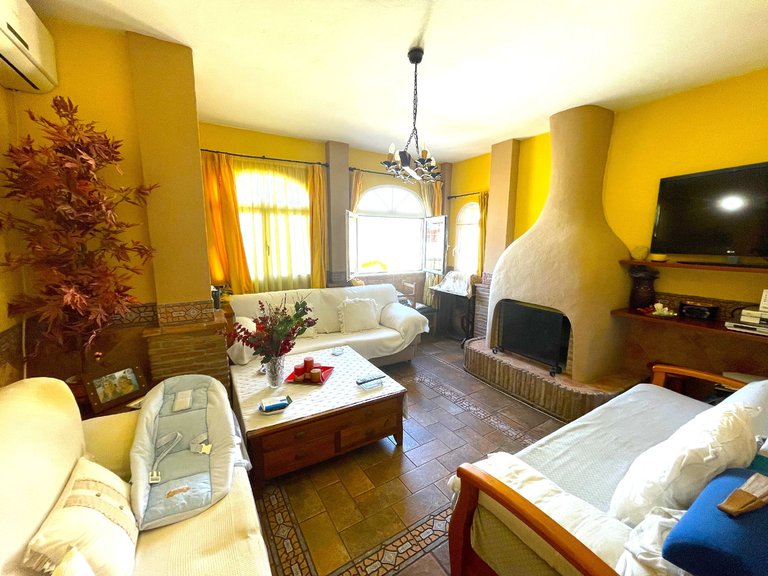 Town House for Sale in Málaga, Malaga 2