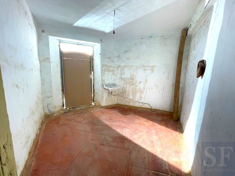 Town House for Sale in Cómpeta, Malaga 8