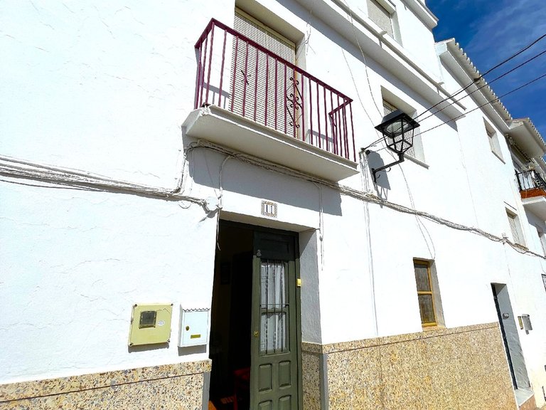 Town House for Sale in Cómpeta, Malaga 1