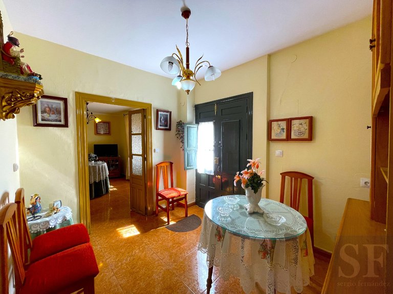 Town House for Sale in Cómpeta, Malaga 2