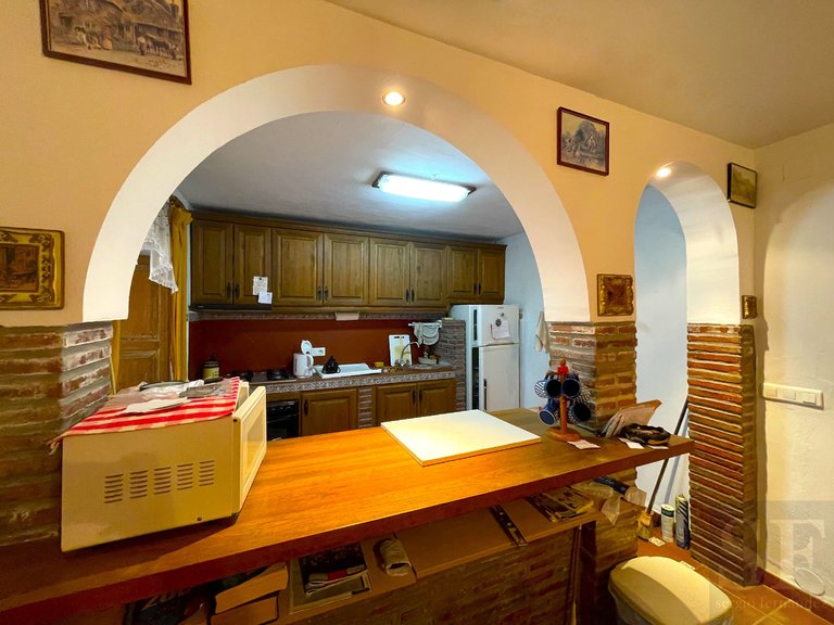 Town House for Sale in Canillas De Albaida, Malaga 4