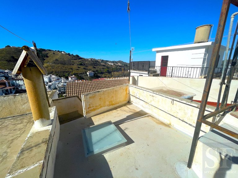 Town House for Sale in Cómpeta, Malaga 16