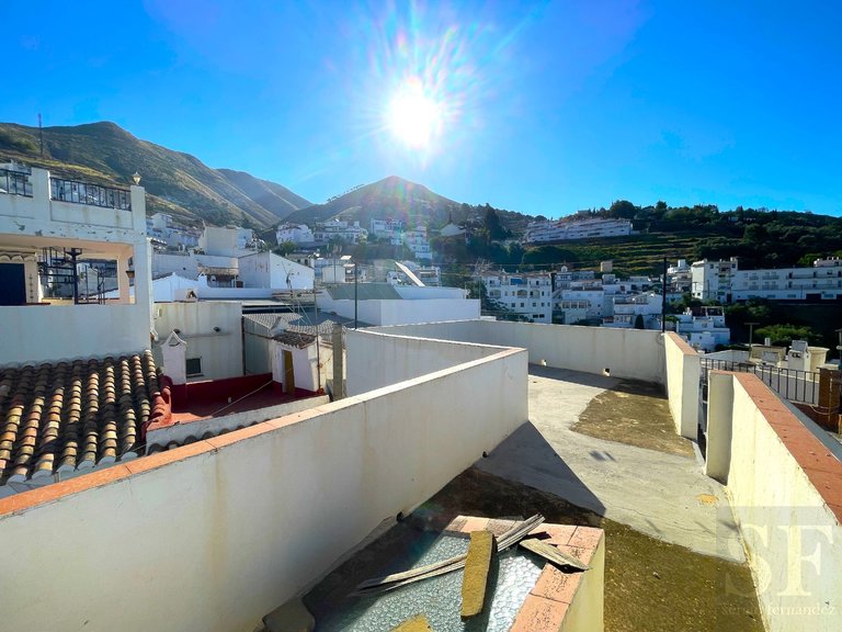 Town House for Sale in Cómpeta, Malaga 19