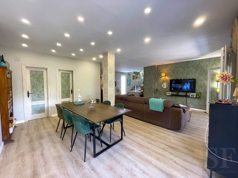 Town House for Sale in Cómpeta, Malaga 3