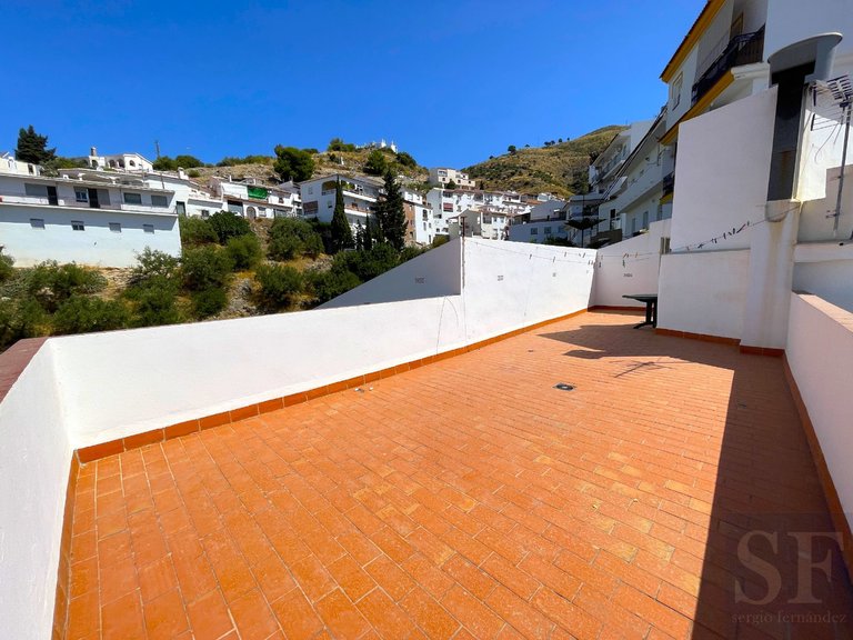 Town House for Sale in Cómpeta, Malaga 19