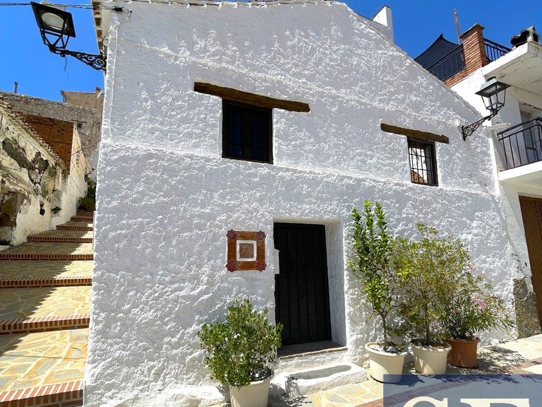 Town House for Sale in Sedella, Malaga 1