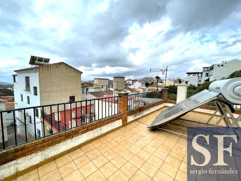 Town House for Sale in Cómpeta, Malaga 14