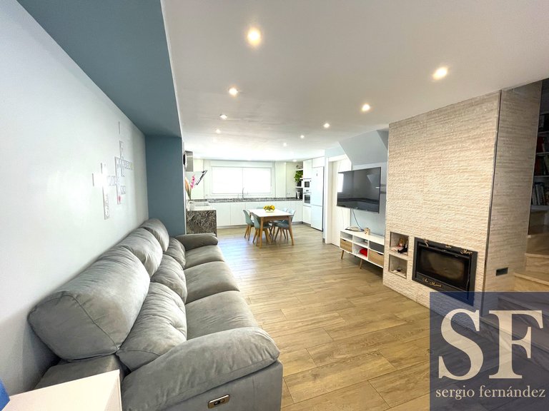 Town House for Sale in Cómpeta, Malaga 2