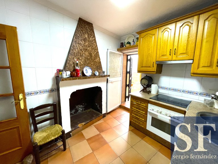 Town House for Sale in Arenas, Malaga 6