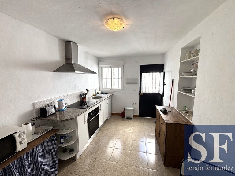 Town House for Sale in Cómpeta, Malaga 7