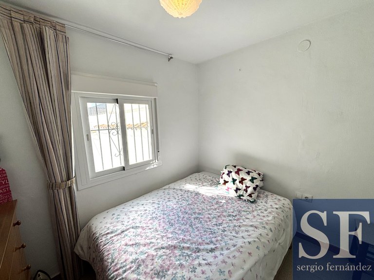 Town House for Sale in Cómpeta, Malaga 8