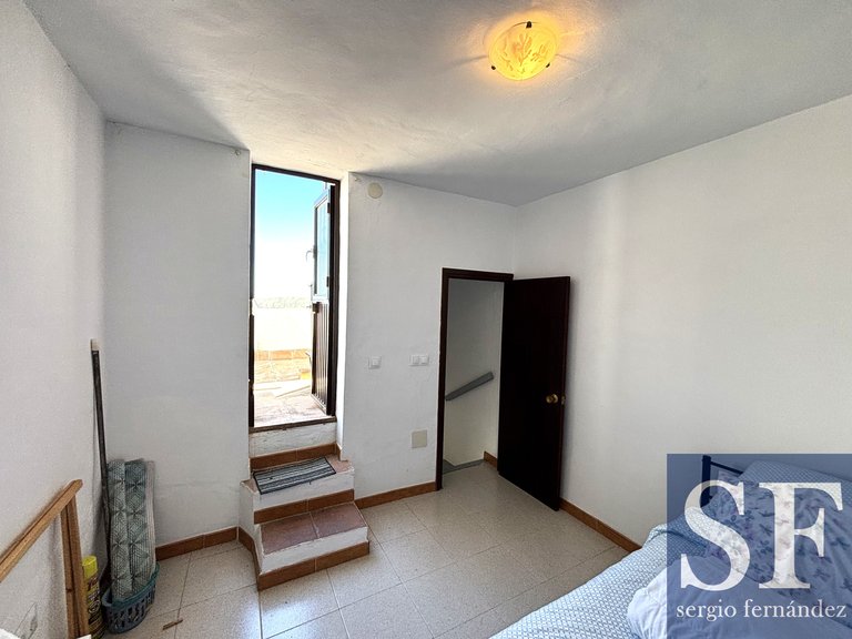 Town House for Sale in Cómpeta, Malaga 12