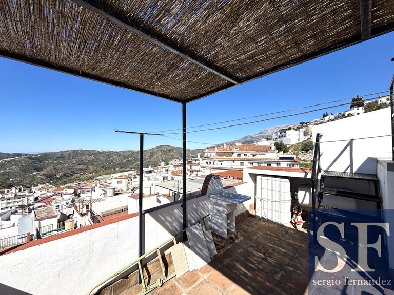 Town House for Sale in Cómpeta, Malaga 16
