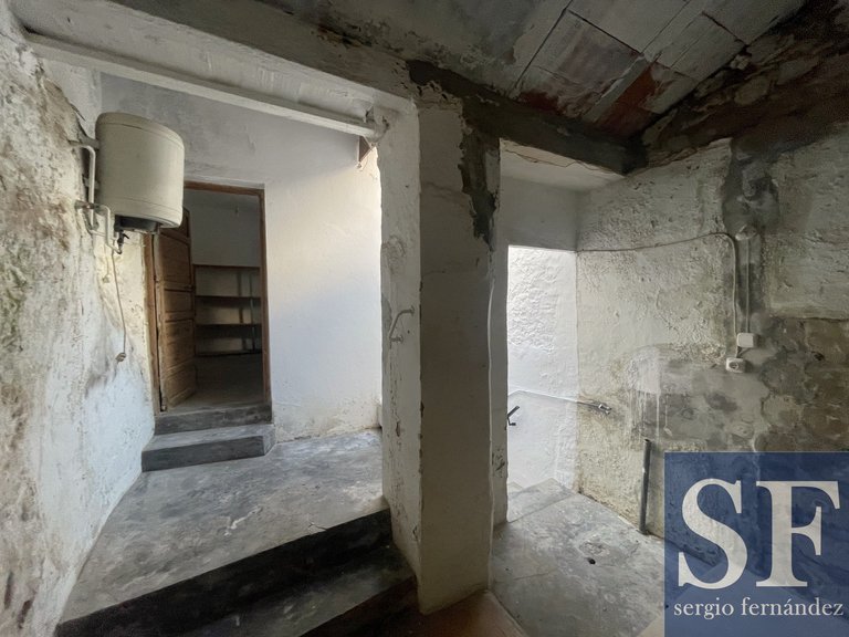 Town House for Sale in Cómpeta, Malaga 10