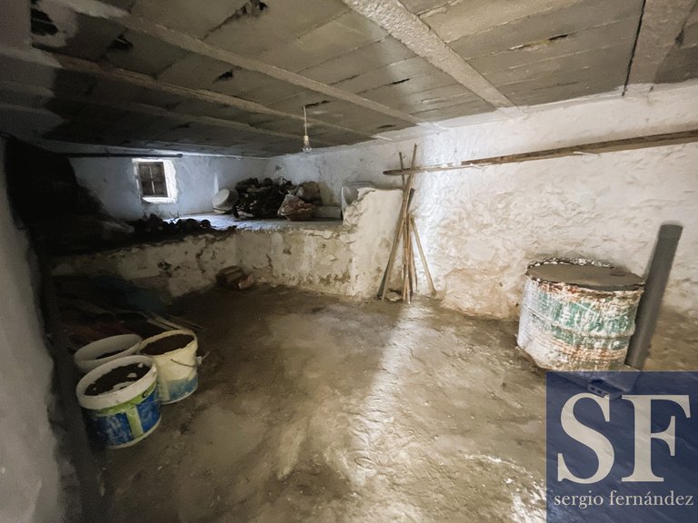 Town House for Sale in Canillas De Albaida, Malaga 17