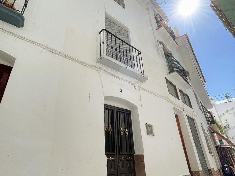 Town House for Sale in Cómpeta, Malaga 1