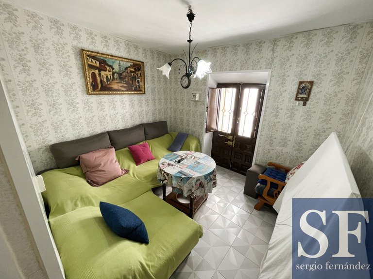 Town House for Sale in Cómpeta, Malaga 2