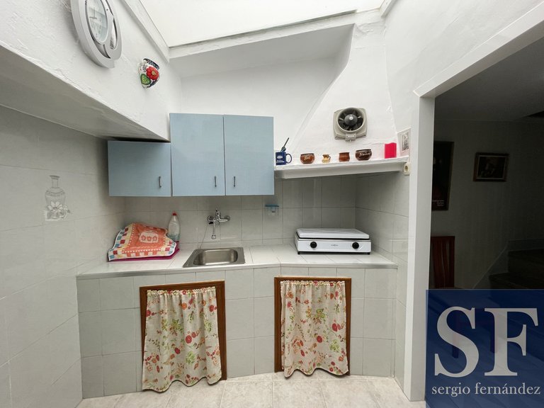 Town House for Sale in Cómpeta, Malaga 4
