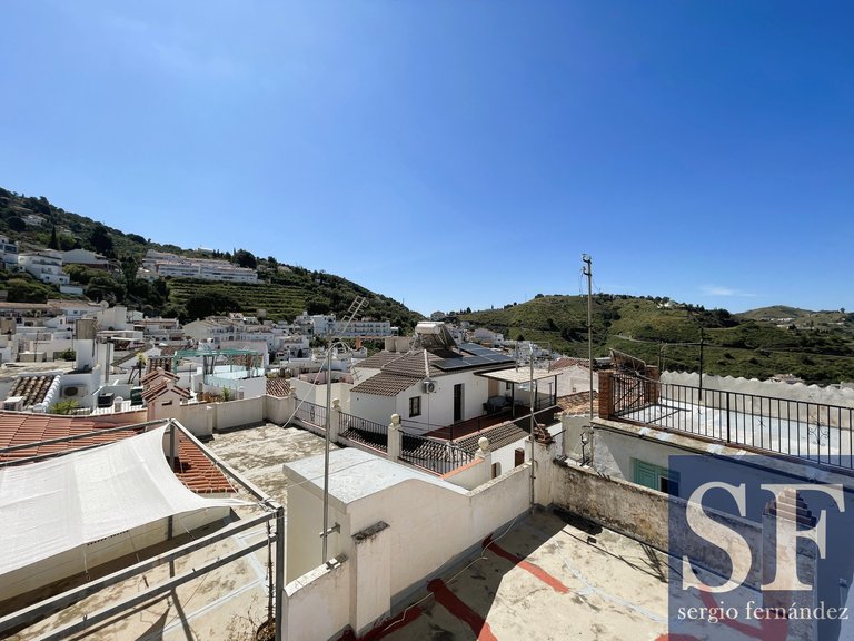 Town House for Sale in Cómpeta, Malaga 17
