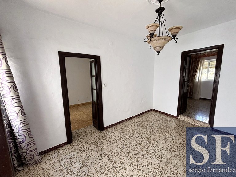 Town House for Sale in Cómpeta, Malaga 2