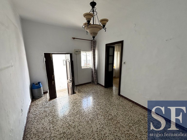 Town House for Sale in Cómpeta, Malaga 3
