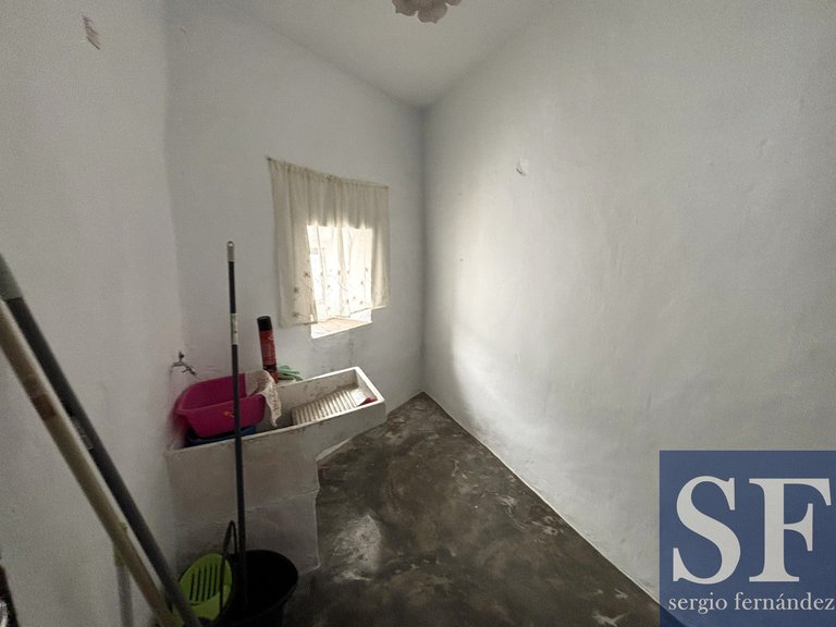Town House for Sale in Cómpeta, Malaga 14