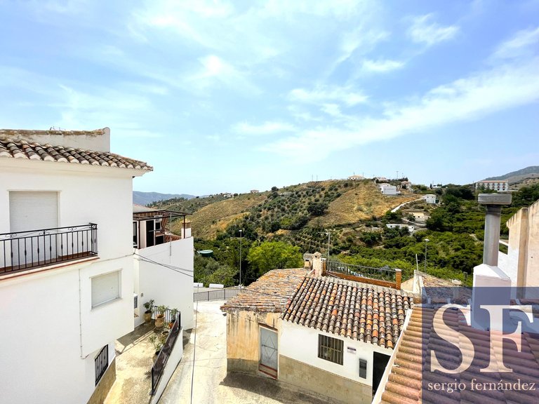 Town House for Sale in Sedella, Malaga 15