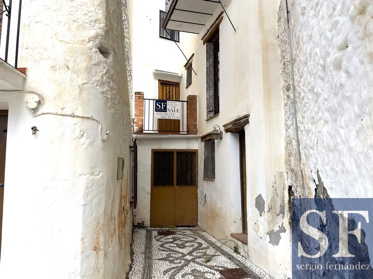 Town House for Sale in Salares, Malaga 14