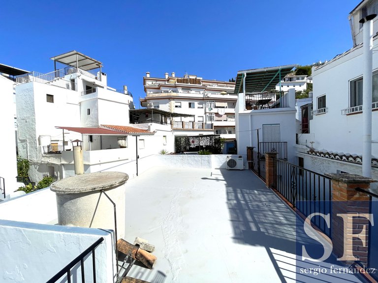Town House for Sale in Cómpeta, Malaga 12