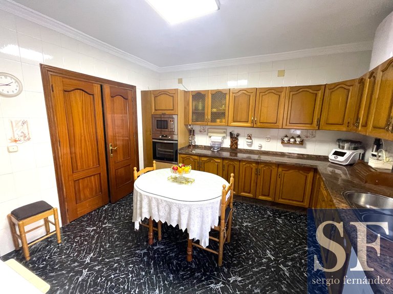 Town House for Sale in Arenas, Malaga 4