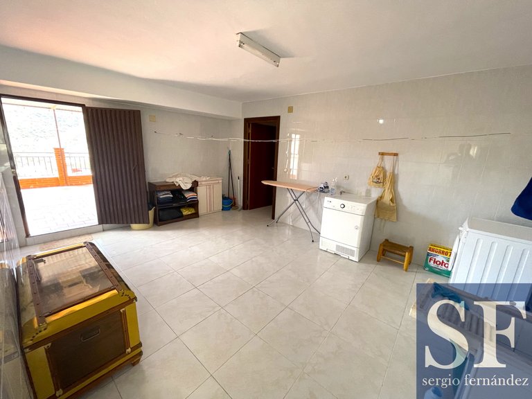 Town House for Sale in Arenas, Malaga 12