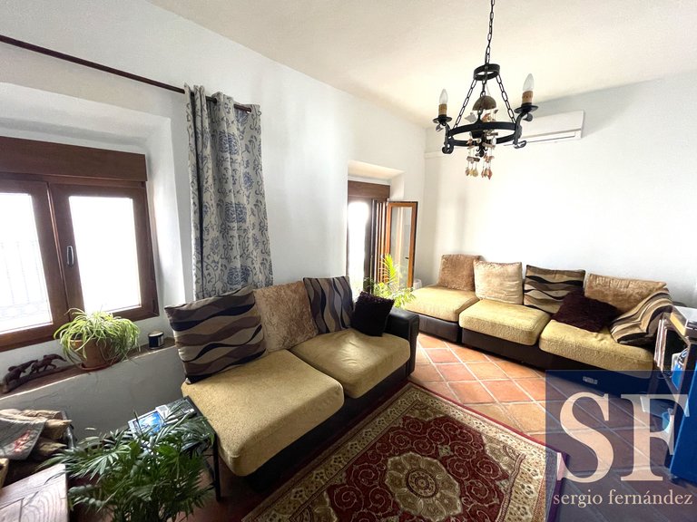 Town House for Sale in Cómpeta, Malaga 3