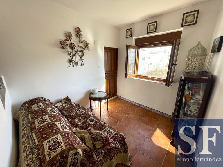 Town House for Sale in Cómpeta, Malaga 9