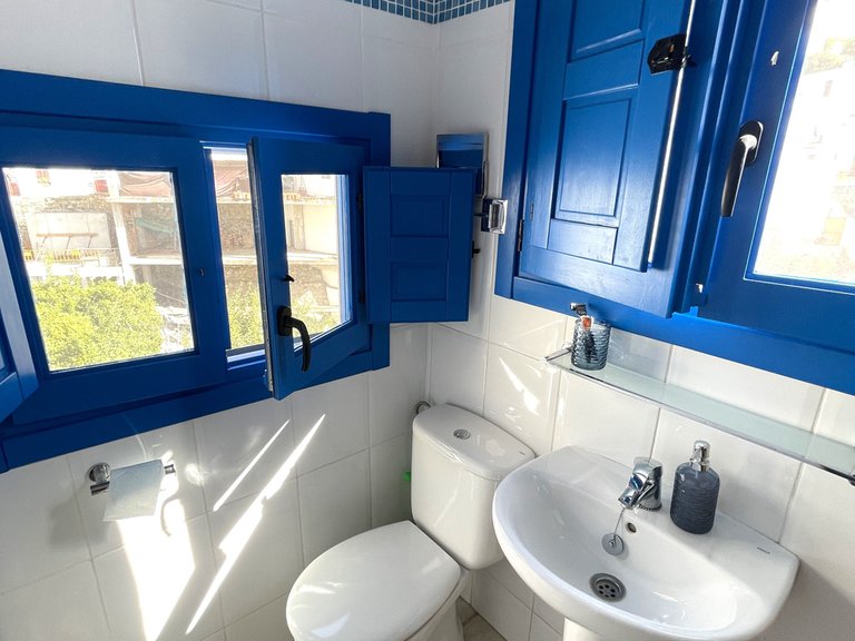 Town House for Sale in Cómpeta, Malaga 10