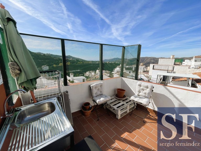 Town House for Sale in Cómpeta, Malaga 14