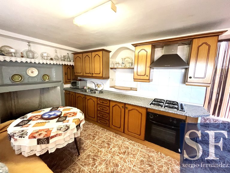 Town House for Sale in Canillas De Aceituno, Malaga 3
