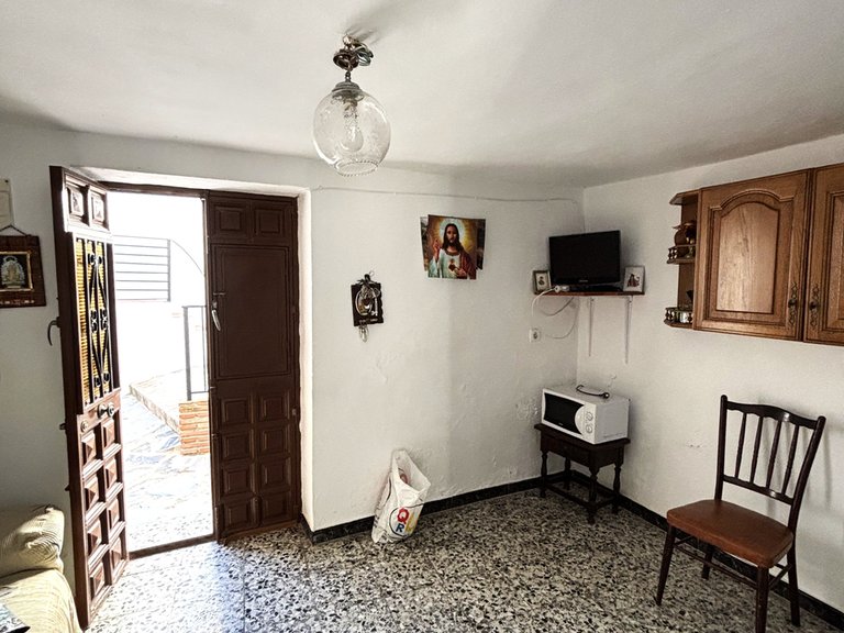 Town House for Sale in Canillas De Aceituno, Malaga 3