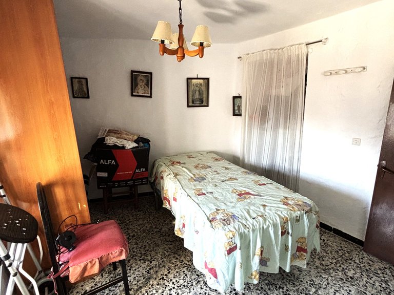 Town House for Sale in Canillas De Aceituno, Malaga 9
