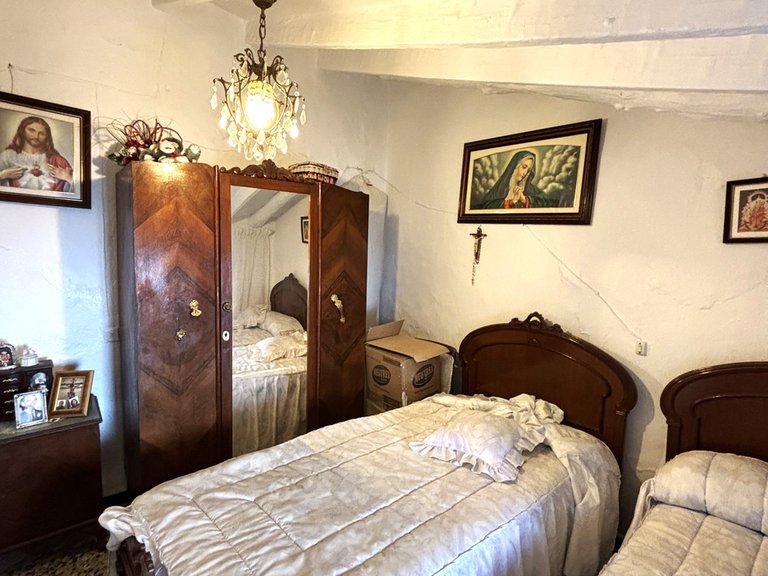 Town House for Sale in Canillas De Aceituno, Malaga 9