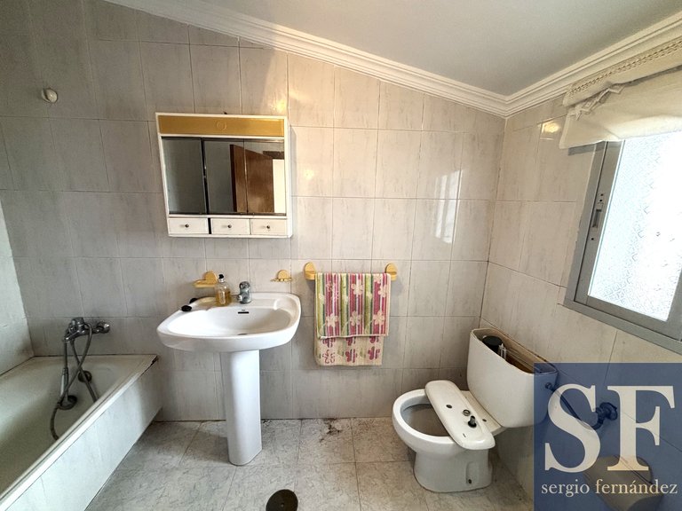 Town House for Sale in Canillas De Aceituno, Malaga 12
