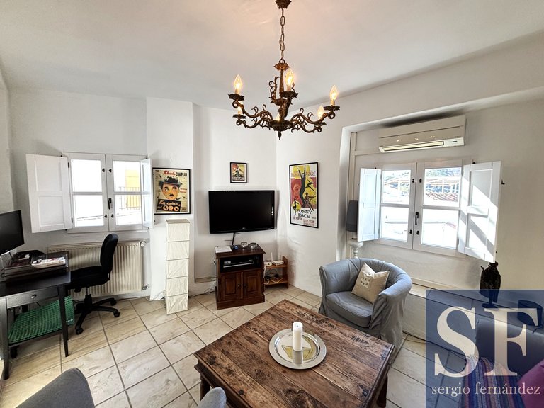 Town House for Sale in Cómpeta, Malaga 3