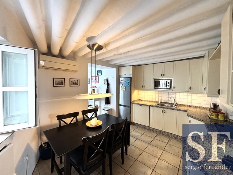 Town House for Sale in Cómpeta, Malaga 4